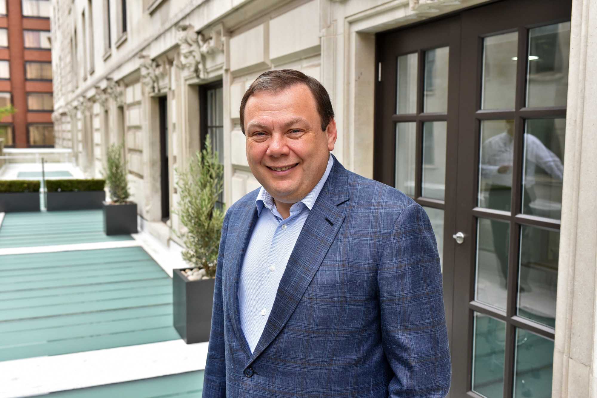 Михаил фридман: «к окончанию вуза у меня были хорошие связи в москве»