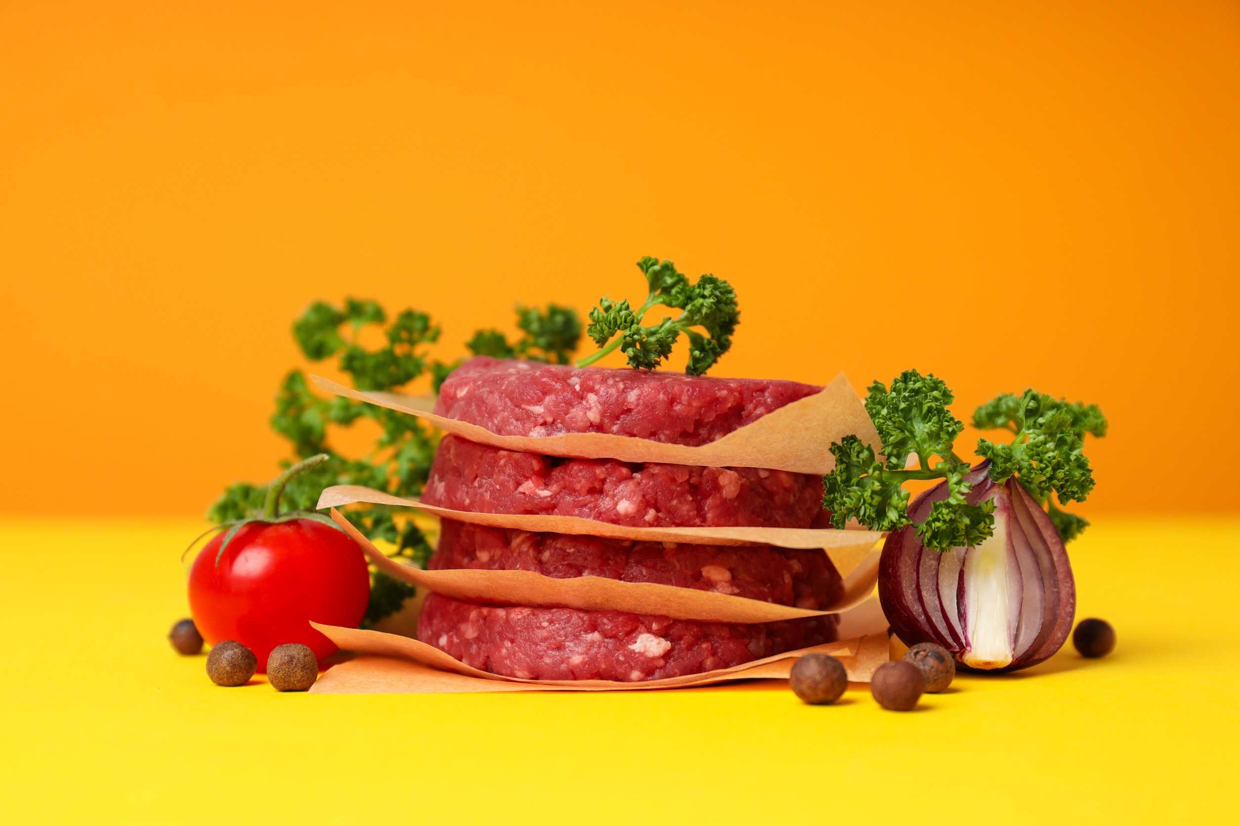 Предприятие по производству мясной продукции. компании мяса и мясной продукции