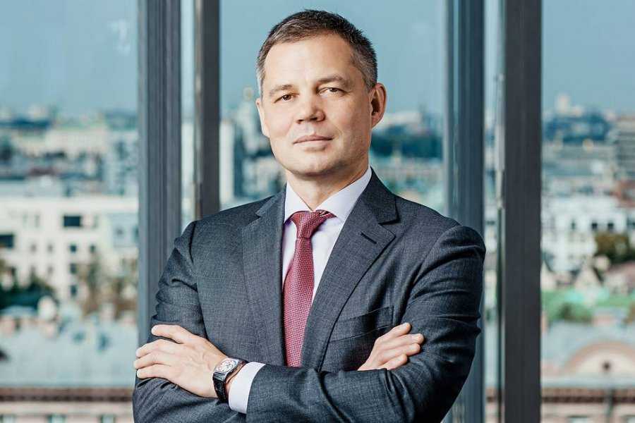 Биография председателя правления Газпромбанка Андрея Игоревича Акимова Начало работы во Внешторгбанке, карьера, доходы топ-менеджера