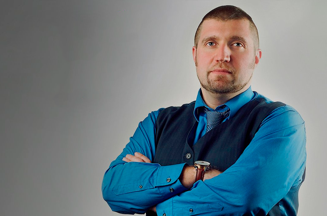 Сколько зарабатывает семен слепаков: доходы от comedy club и собственный бизнес