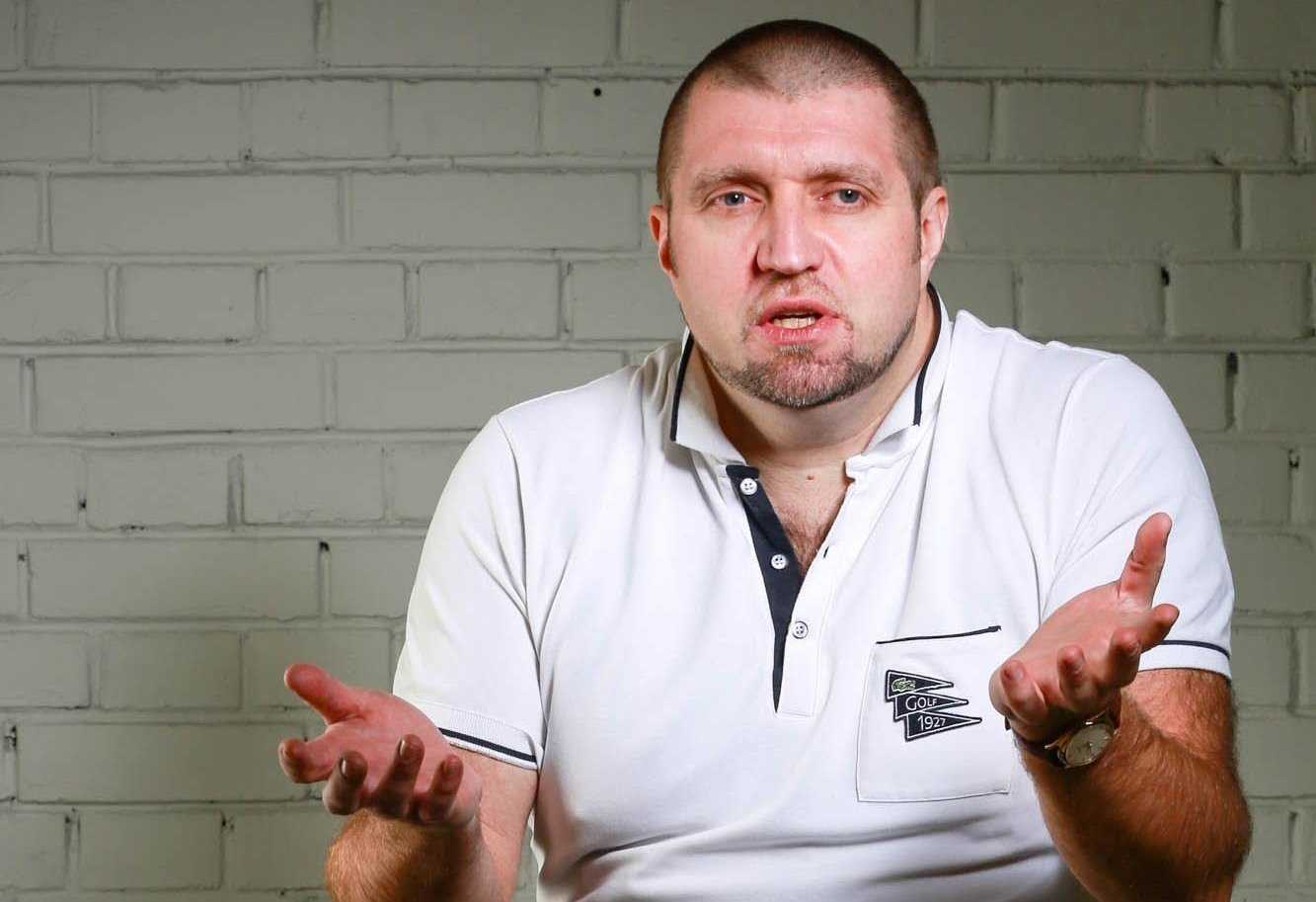 Дмитрий потапенко подборка вконтакте. бизнес дмитрия потапенко: чем зарабатывает борец за права предпринимателей. дмитрий потапенко: «те, кто хотят во власть, хотят «занять место», а не «изменить систему»»