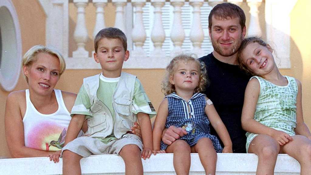 Дети романа абрамовича - сколько их, как зовут и чем занимаются дети миллиардера | maritera.ru