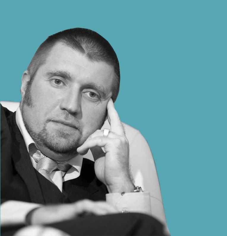 Каким бизнесом занимается дмитрий потапенко?