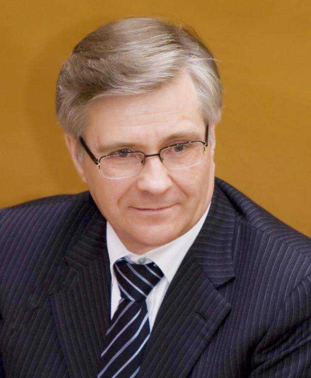 Наталья комарова: «сургутнефтегаз» – это компания с югорской пропиской»